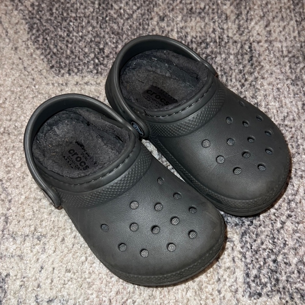 Fleece lined toddler crocs